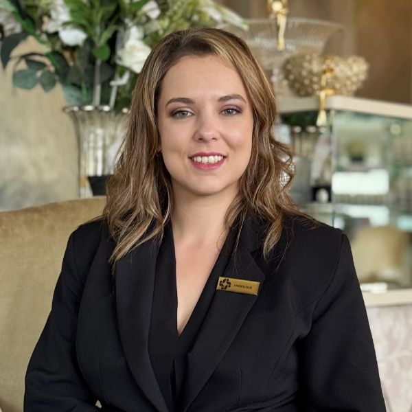 Angelique Marais