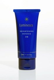 Luminesce Brightening Defense 30