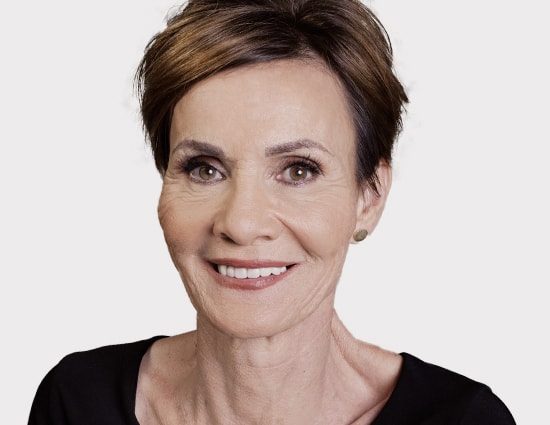 Yvonne Nell